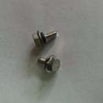 TORNILLO MABE CORTO